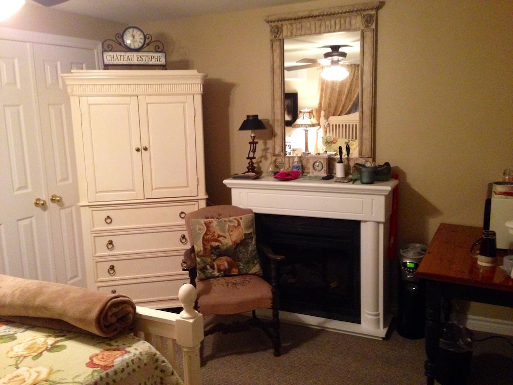 Serenity Ranch Bed & Breakfast Ancaster Buitenkant foto