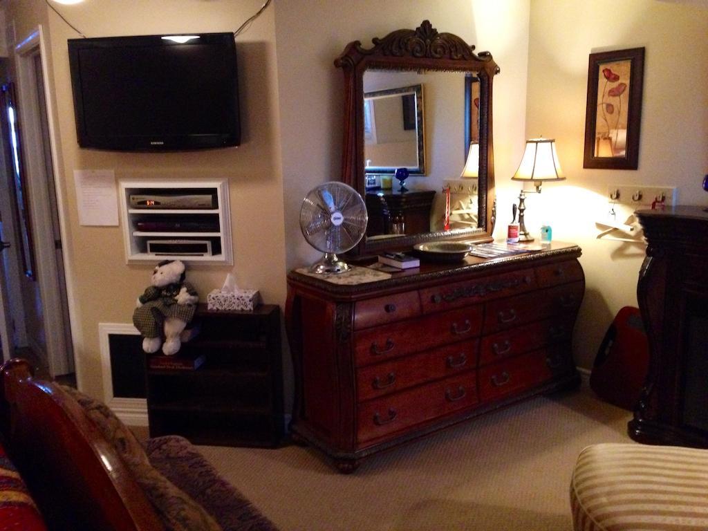 Serenity Ranch Bed & Breakfast Ancaster Buitenkant foto