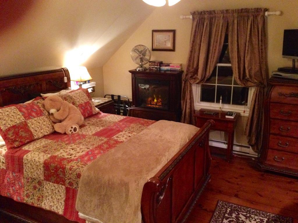 Serenity Ranch Bed & Breakfast Ancaster Buitenkant foto