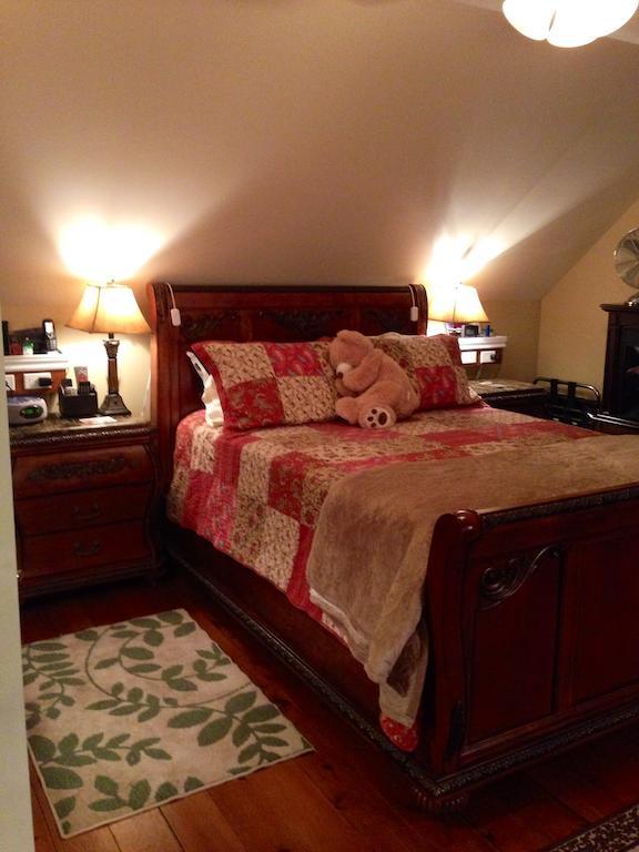 Serenity Ranch Bed & Breakfast Ancaster Kamer foto