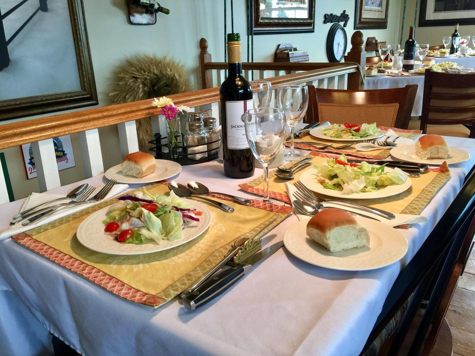 Serenity Ranch Bed & Breakfast Ancaster Buitenkant foto