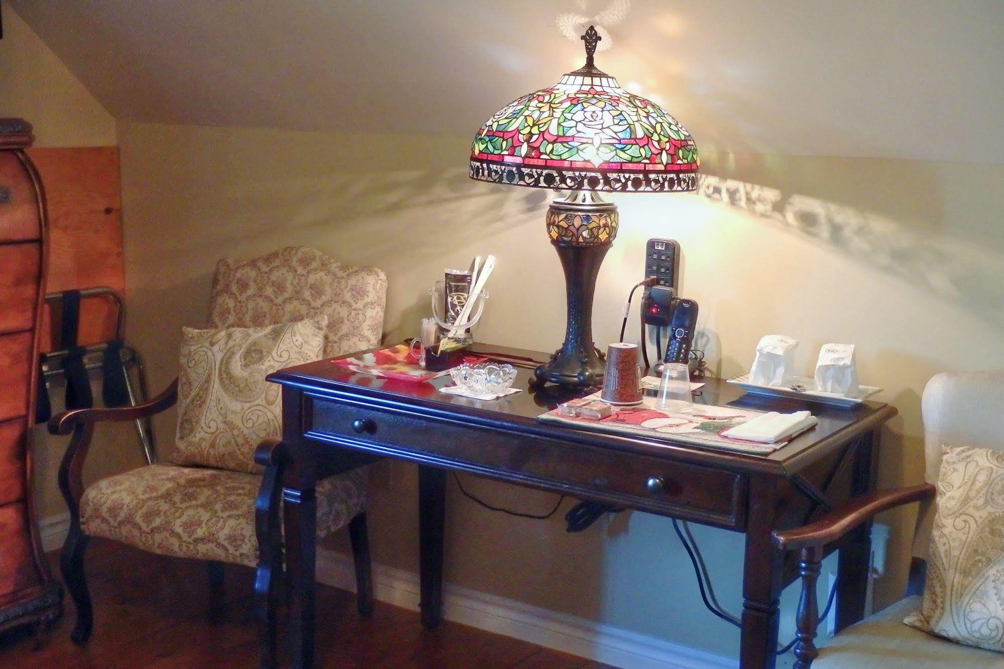 Serenity Ranch Bed & Breakfast Ancaster Buitenkant foto
