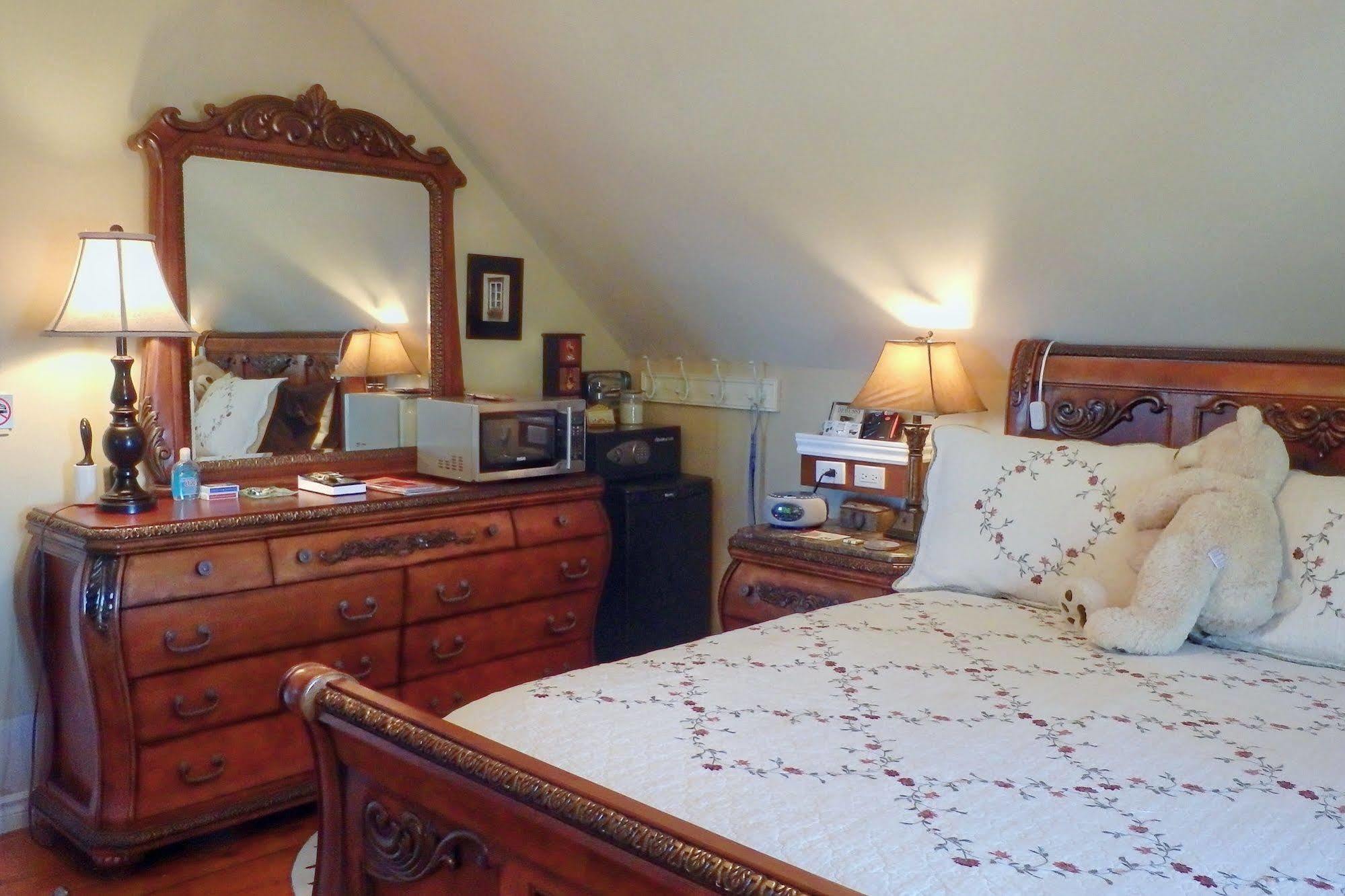 Serenity Ranch Bed & Breakfast Ancaster Buitenkant foto